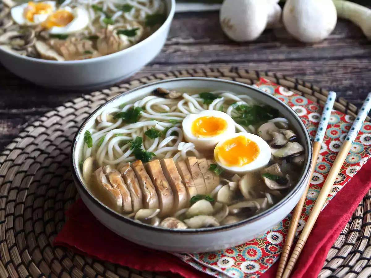 Recept Kuřecí ramen: snadná verze tohoto kultovního asijského pokrmu!