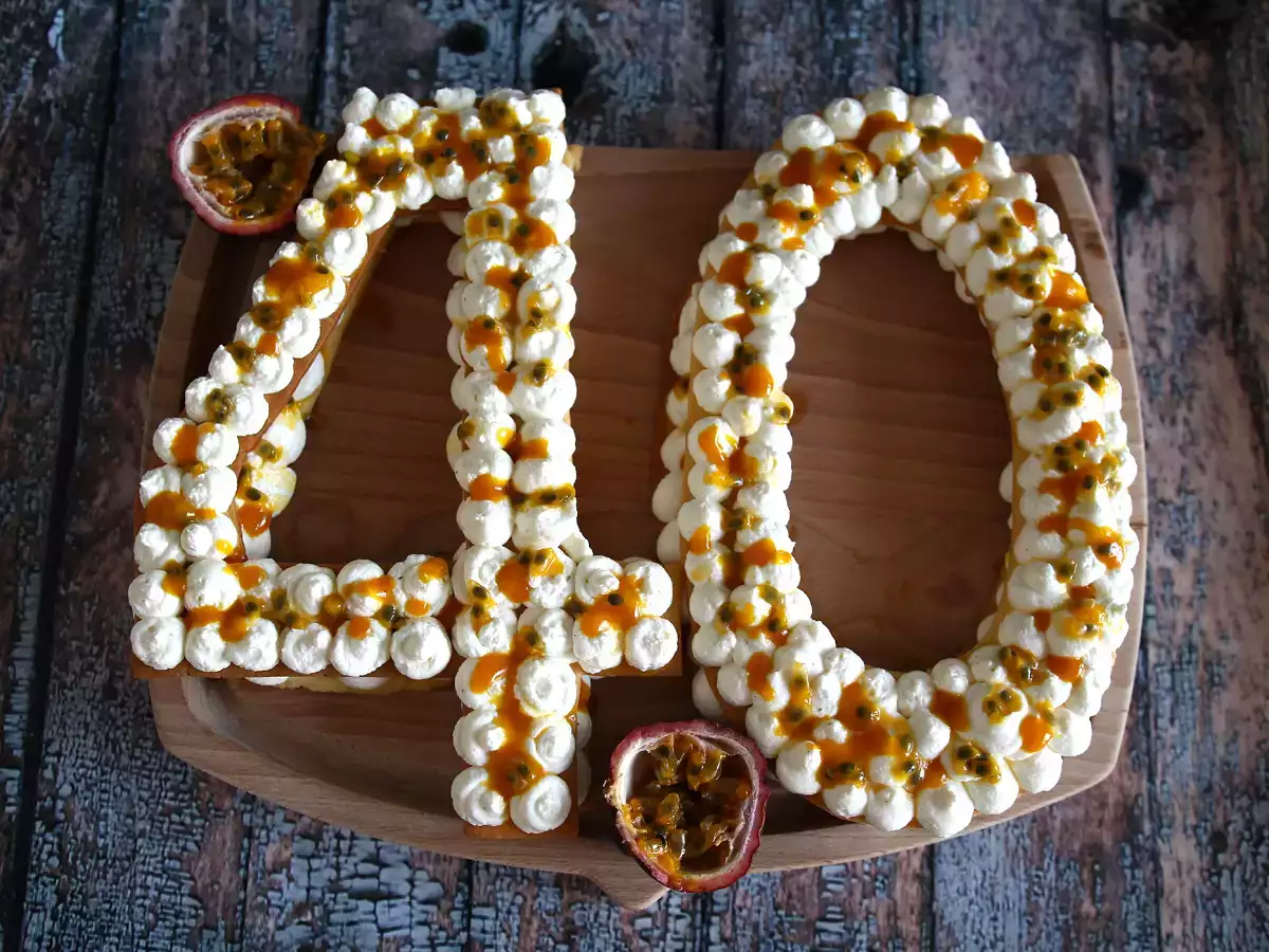 Recept Exotický dort s mangem a mučenkou