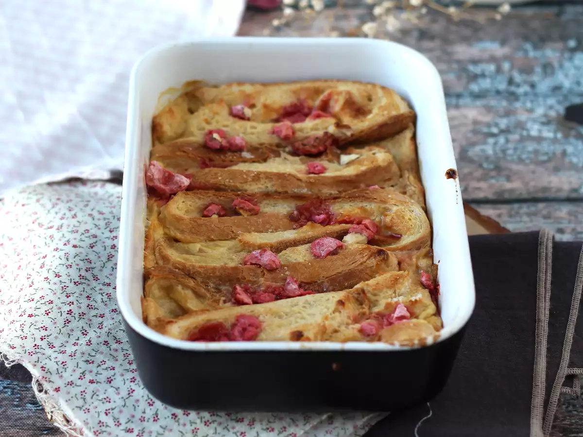 Recept Pečené francouzské toasty s růžovými pralinkami, ultra lahodný recept