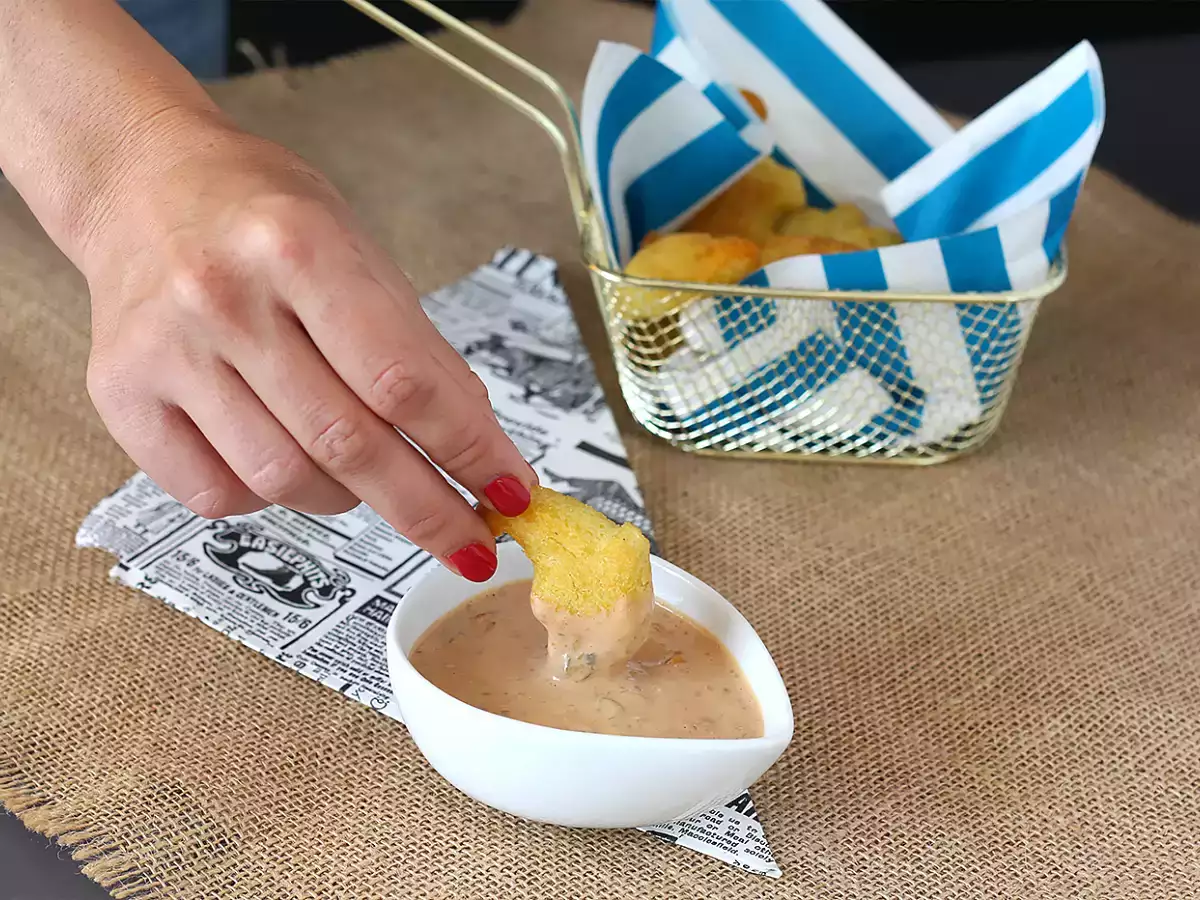 Recept Omáčka na hamburgery - ideální na hamburgery, hranolky, grilování a další pokrmy