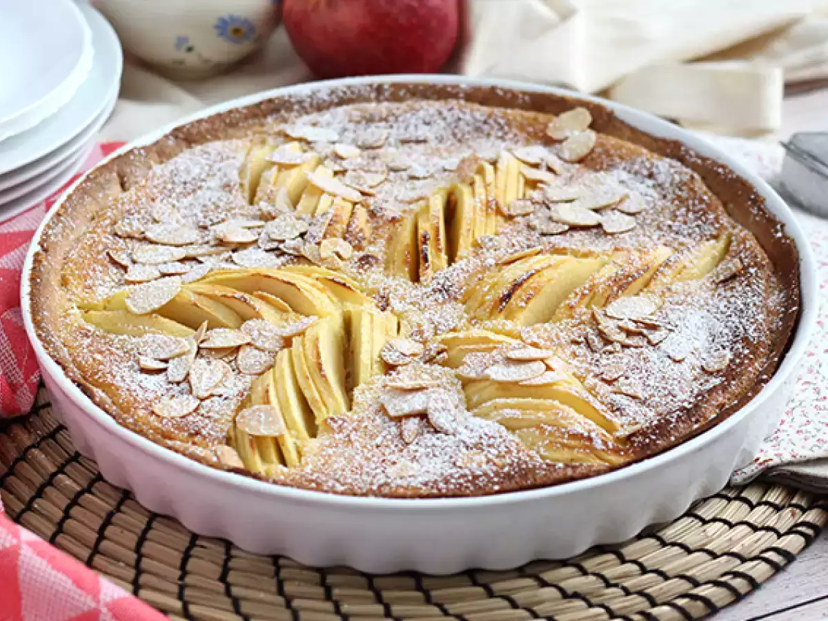 Recept Jablečný a mandlový koláč (tarte normande)