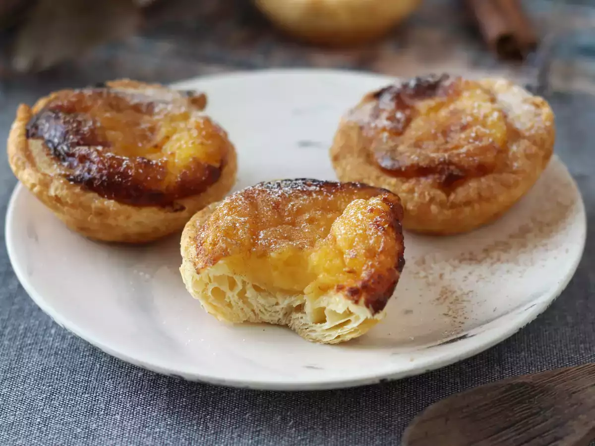 Recept Pastéis de nata ve fritéze. rychlý a snadný recept na tradiční portugalskou sladkost.