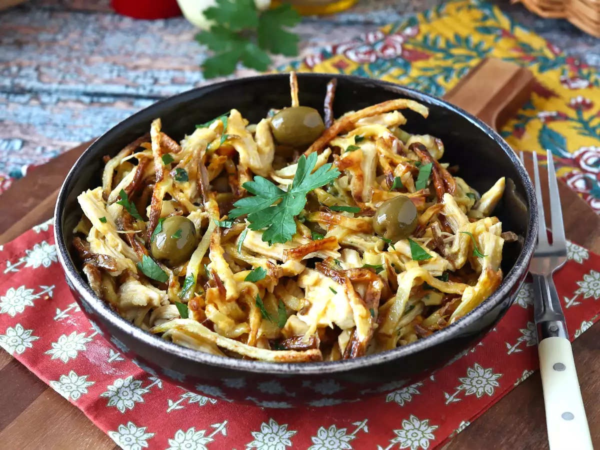 Recept Frango à brás: dokonalé portugalské jídlo, jak zužitkovat zbytky kuřete