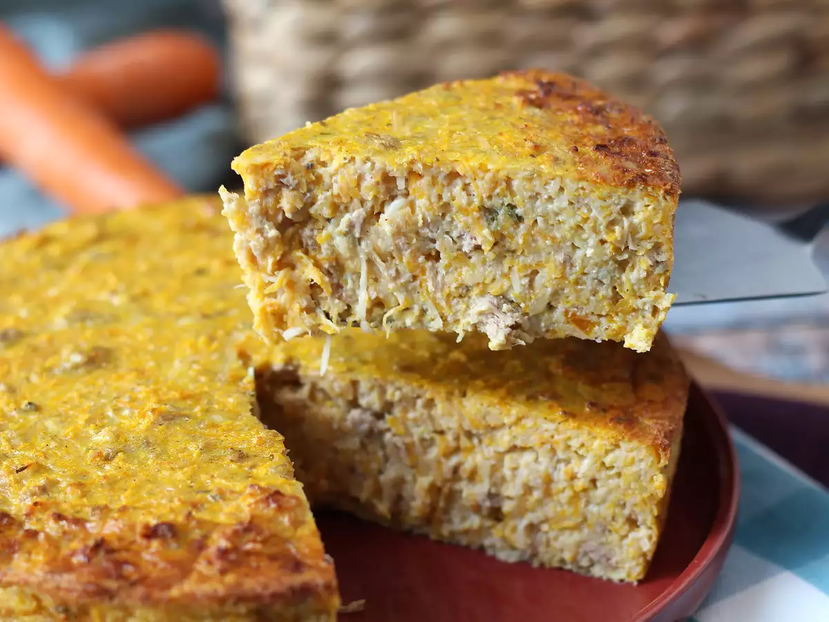 Recept Quiche bez těsta s tuňákem, mrkví a sýrem cottage: snadná a bohatá na bílkoviny