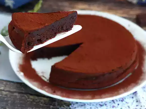 Recept Domácí čokoládový pěnový dort