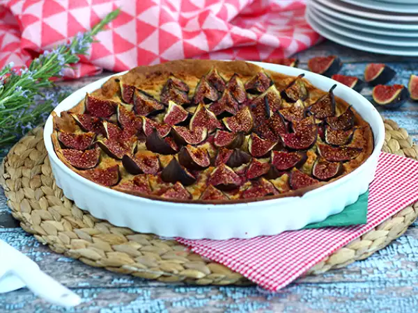 Recept Domácí fíkový koláč