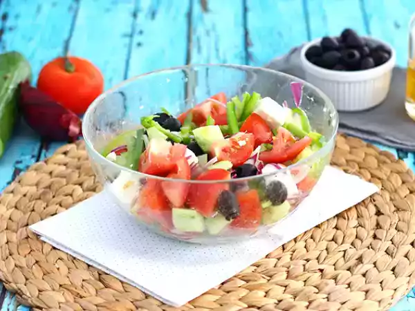 Recept Řecký salát nebo horiatiki