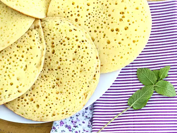 Recept Baghrirs, marocké palačinky s tisíci otvory