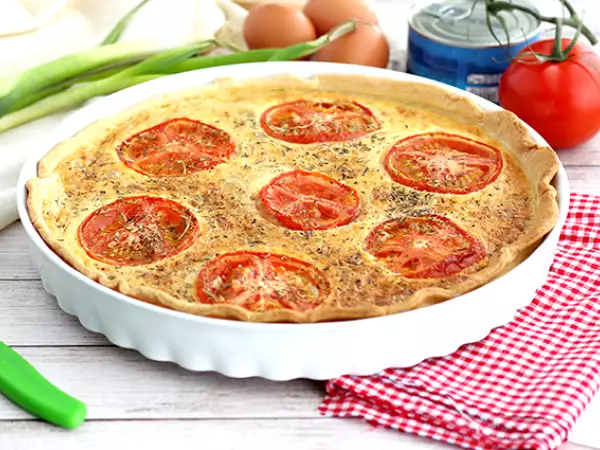 Recept Quiche s tuňákem a rajčaty
