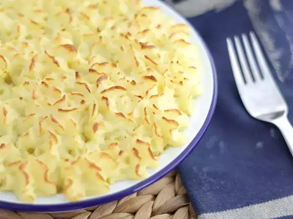 Recept Britský hovězí koláč - shepherd's pie