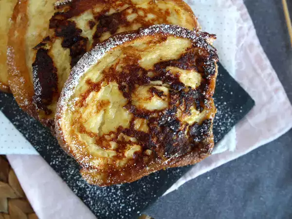 Recept Vlhké a křupavé brioche perdue