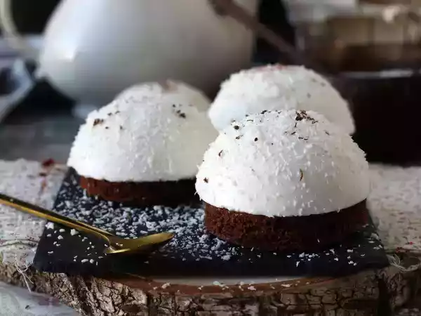 Recept Čokoládovo-kokosový dezert, který se rozplývá i křupe!