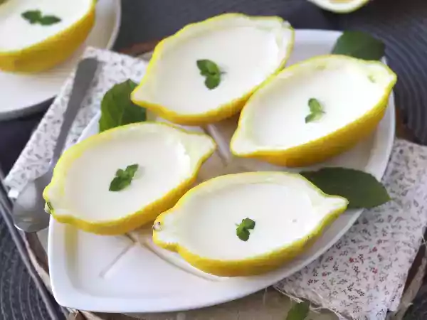 Recept Citronový posset, nepečený citronový dezert, který si zamilujete