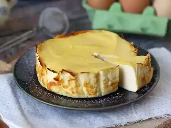 Recept Úsporný ricottový fondánový dort s pouhými 4 ingrediencemi