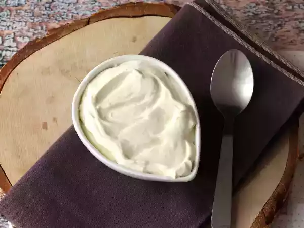 Recept Vanilková šlehačka, dokonalá poleva pro vaše dorty a dortíky!