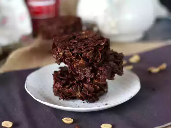 Recept Extra křupavé arašídové růže z čokoládového písku