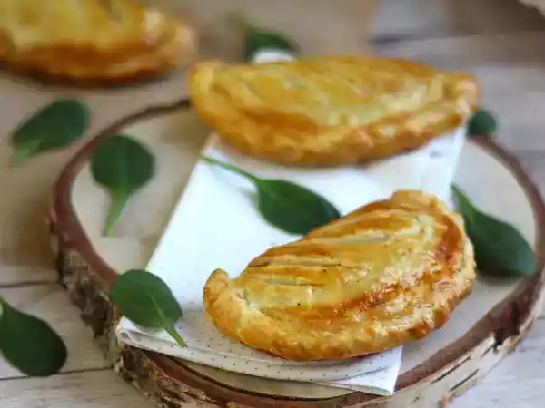 Recept Plněné koláčky se houbami a špenátem