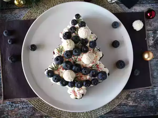 Recept Koláč s vánočním stromkem: jediný recept, který může nahradit poleno!