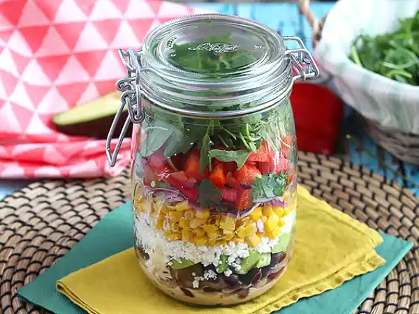 Recept Sklenice s mexickým salátem
