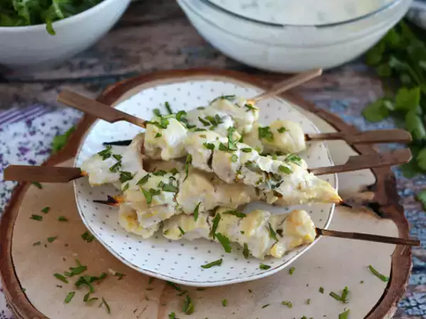 Recept Kuřecí špízy marinované v jogurtovo-citronové omáčce