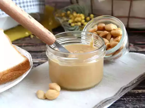 Recept Jak vyrobit arašídové máslo za 5 minut?