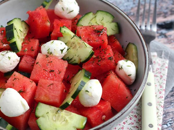 Recept Melounový a okurkový salát