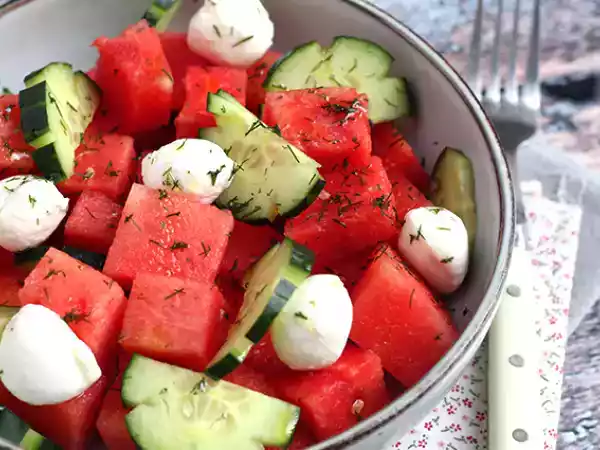 Recept Melounový a okurkový salát
