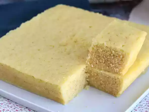 Recept Jogurtový piškot v mikrovlnné troubě za 10 minut.
