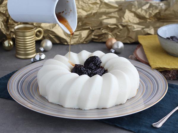 Recept Blanc manger kokosové a švestkové coulis