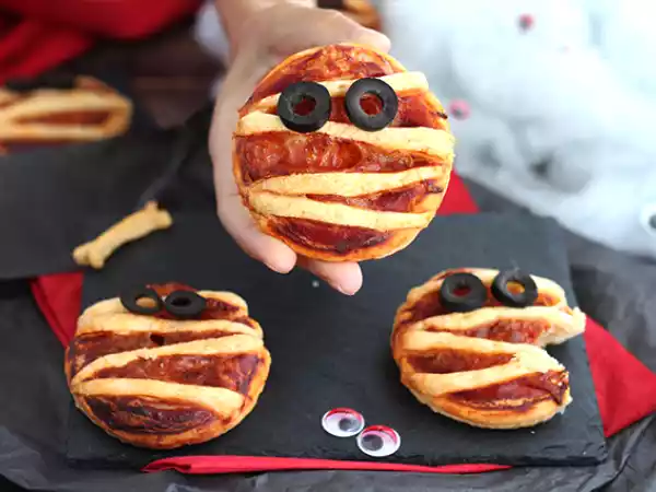 Recept Maminčina pizza z listového těsta