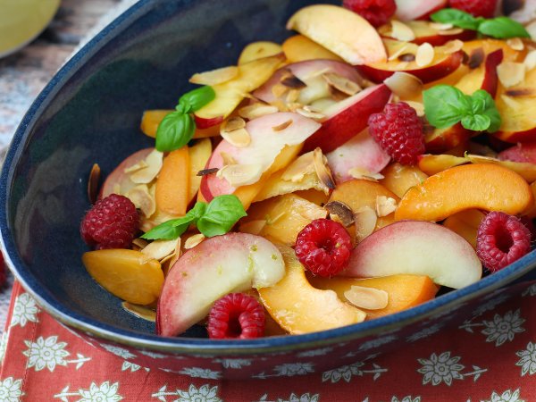 Recept Ovocný salát: broskvový, meruňkový, malinový a další!