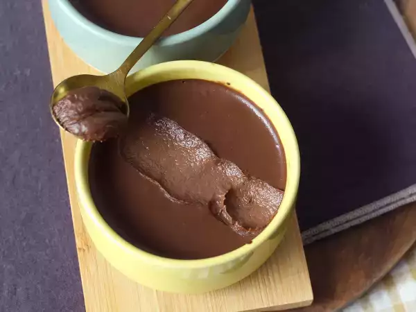 Recept Čokoládový dezert s banánovým krémem z pouhých 3 ingrediencí!
