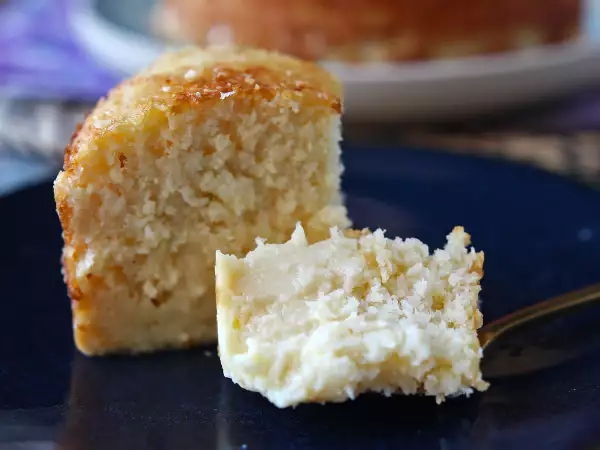 Recept Kokosový dort s kondenzovaným mlékem – snadný a lahodně krémový
