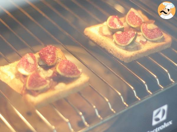 Bruschetta s fíky, parmazánem a parmskou šunkou - Příprava krok 4