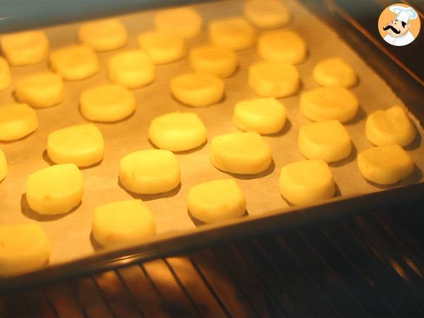 Makronky z foie gras s quenellemi - Příprava krok 2