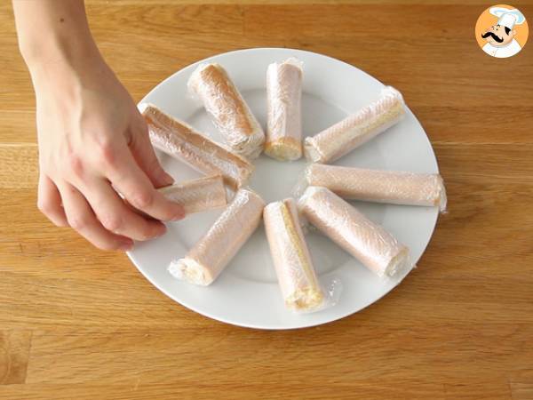Jahodové mini rolády, Růžové panenky - Příprava krok 5