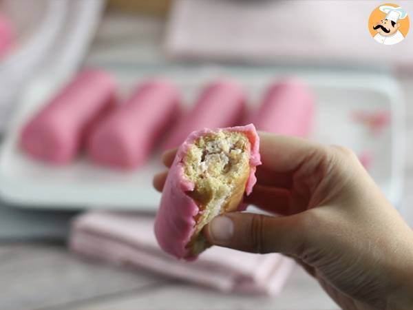 Jahodové mini rolády, Růžové panenky - Příprava krok 12