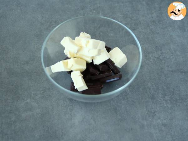 Čokoládový fondant se slaným máslovým karamelem - Příprava krok 2