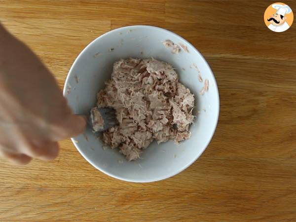 Meruňky plněné tuňákem a rozmarýnem - Příprava krok 1
