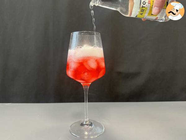 Martini tonic bez alkoholu, svěží ovocný koktejl! - Příprava krok 3