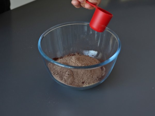 Proteinové brownies se syrovátkou, přirozeně bezlepkové - Příprava krok 1