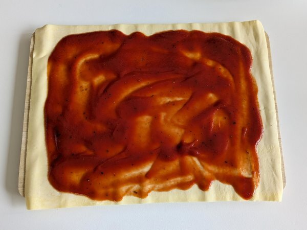 Rolky z listového těsta ve fritéze: rychlý a snadný recept - Příprava krok 2