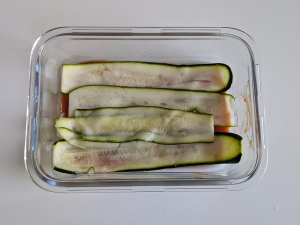 Cuketová parmigiana ve fritéze: rychlá, lehká a křupavá - Příprava krok 6