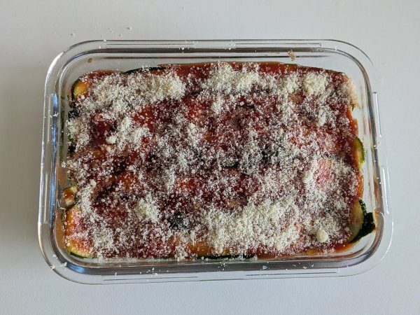 Cuketová parmigiana ve fritéze: rychlá, lehká a křupavá - Příprava krok 8