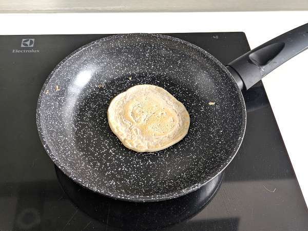 Měkké veganské palačinky s lněným vejcem: snadný recept bez vajec - Příprava krok 8