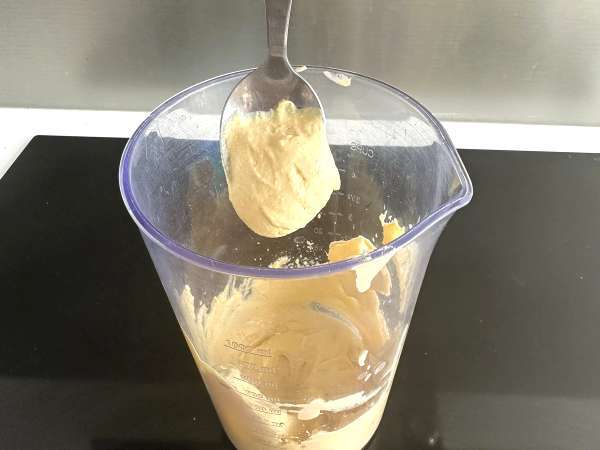 Vařená vaječná majonéza: lehká, chutná a bez oleje - Příprava krok 3