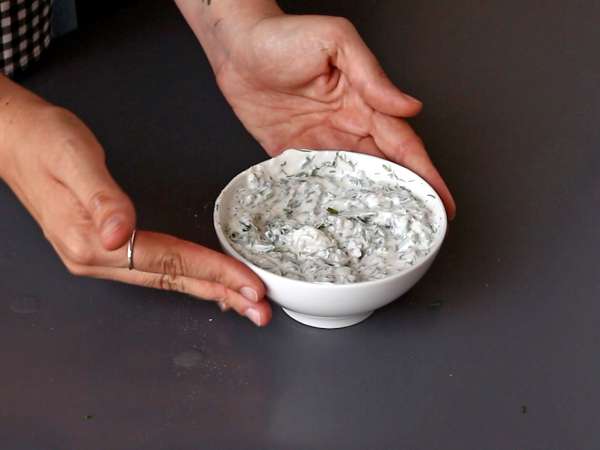 Křupavý salát z noků, ultra moderní, chutný a vyvážený, ideální na léto! - Příprava krok 3