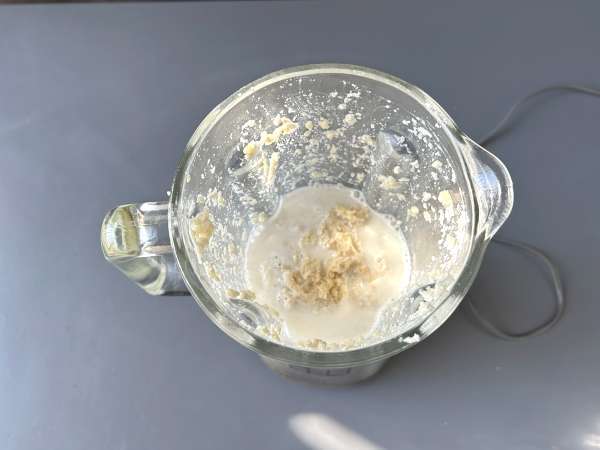 Andaluská polévka Ajoblanco: studená polévka, na kterou máte v létě vždycky chuť - Příprava krok 4