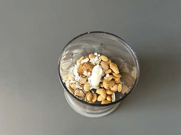 Tradiční marocké pečivo s cihlovým těstem, kuřecím masem a kořením - Příprava krok 10