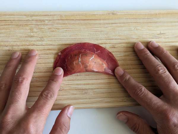 Tortelloni di bresaola plněné rukolou a sýrem ricotta: chutné a hotové za 10 minut! - Příprava krok 5